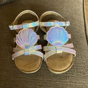 Toddler girls mermaid metallic shell sandals 8
